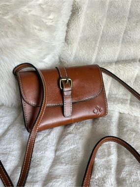 PATRICIA NASH Crossbody Bag with Buckle Strap